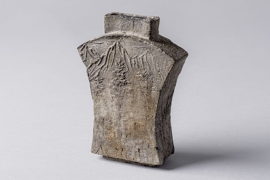 Mountain Vase